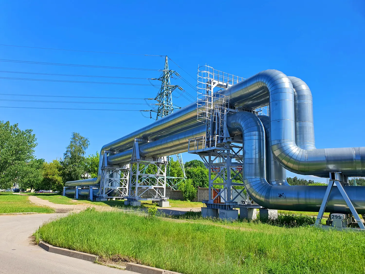 Strom und Wärmeenergie, Stahlbau von gooltex